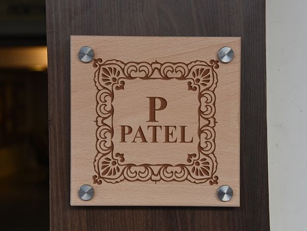 laser engraved wooden name plate Mumbai