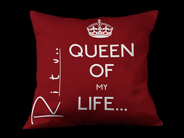 Queen pillow Personalized with name. 